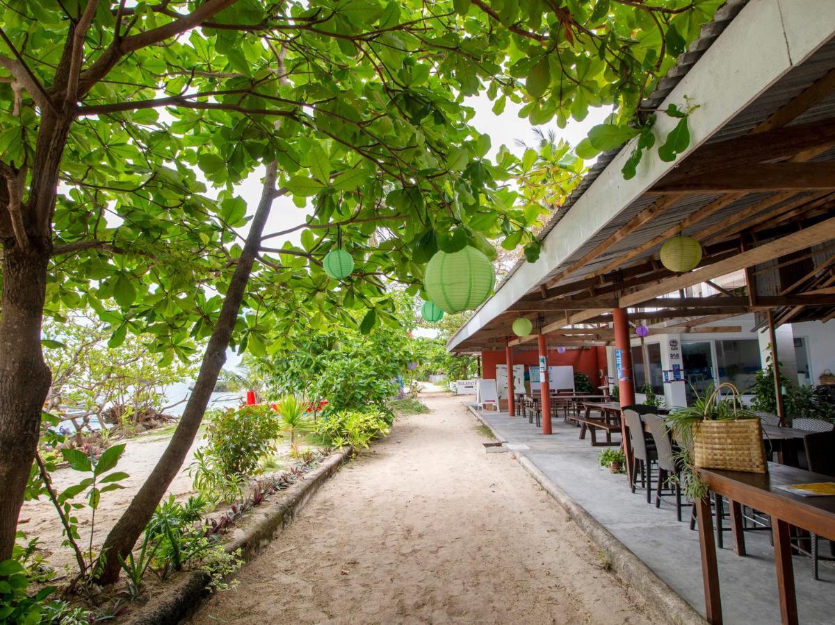 Oyo 853 Malapascua Beach And Dive Resort Bagian luar foto